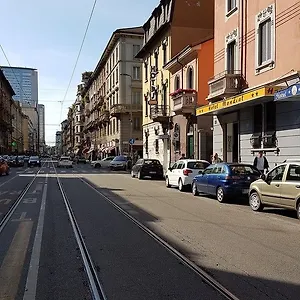 https://hotel-mondial-milan.it-lombardy.com