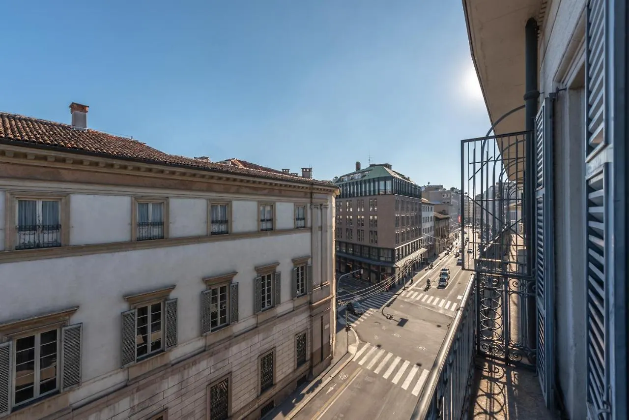 Hotel The Couper Spiga Milán 0*,